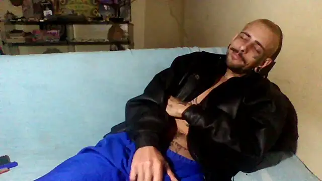 sellvageria online show from November 2025 11:15:01 PM