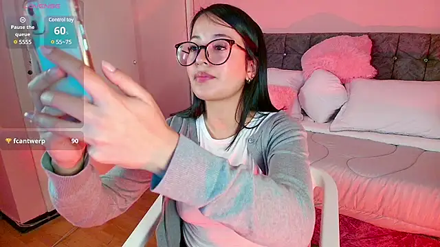 Snapshot of lovely__martina chatting on March 2025 06:06:02 PM lovely martina online show from March 2025 06:06:02 PM