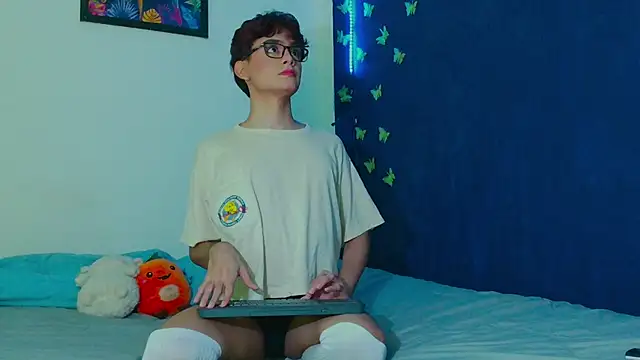 Snapshot of arnold_laurent_ chatting on October 2025 06:12:02 AM arnold laurent online show from October 2025 06:12:02 AM