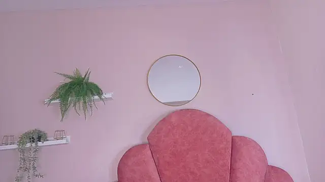 Snapshot of AbbyWathson chatting on November 2025 07:39:01 PM AbbyWathson online show from November 2025 07:39:01 PM