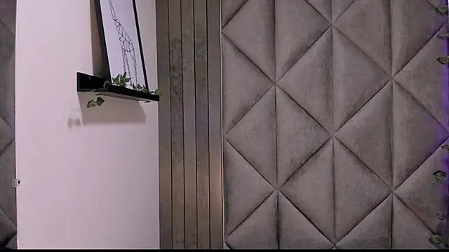 Snapshot of AbbyWathson chatting on November 2025 07:47:02 PM AbbyWathson online show from November 2025 07:47:02 PM