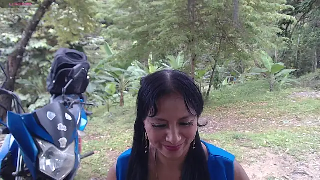 andreu mature online show from April 2026 09:37:02 PM