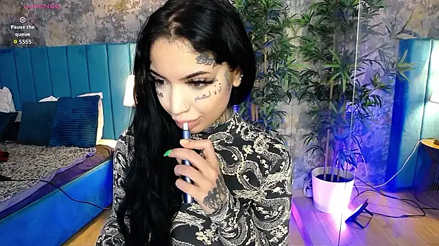 Snapshot of CreamyInkky_ chatting on February 2026 07:29:02 AM CreamyInkky online show from February 2026 07:29:02 AM