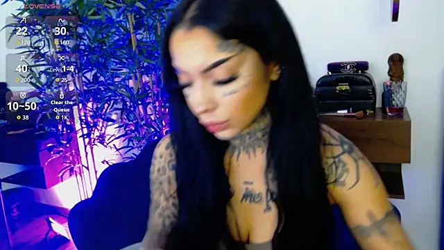 CreamyInkky  online show from December 2025 06:56:01 AM