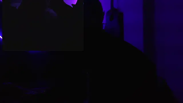 darkclothes online show from December 2024 06:20:01 AM