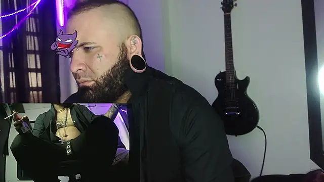 darkclothes online show from January 2025 07:51:02 PM