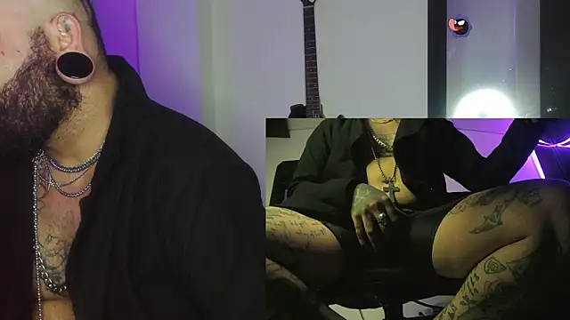 darkclothes online show from December 2024 04:38:02 AM