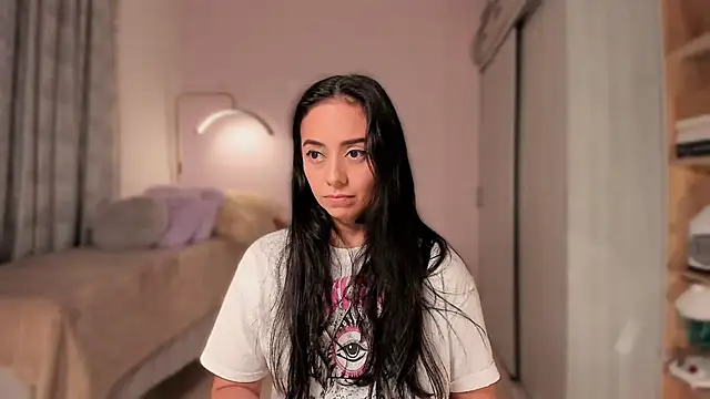 Aleja24Evans online show from March 2026 01:33:02 AM