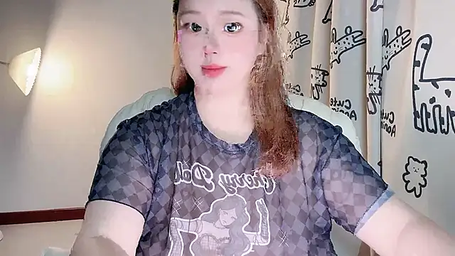 Snapshot of 520-vivo chatting on October 2025 06:20:01 PM 520-vivo online show from October 2025 06:20:01 PM