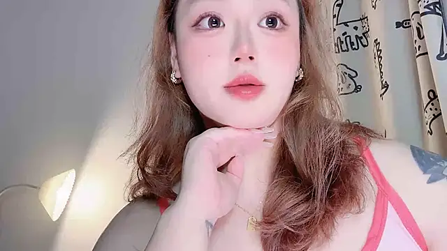 Snapshot of 520-vivo chatting on October 2025 06:25:01 AM 520-vivo online show from October 2025 06:25:01 AM