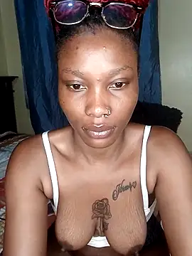 Snapshot of Pinky_shyee chatting on December 2025 11:42:01 PM Pinky shyee online show from December 2025 11:42:01 PM