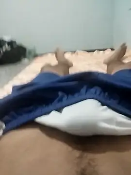 Snapshot of Ricardao13 chatting on November 2025 10:25:02 PM Ricardao13 online show from November 2025 10:25:02 PM