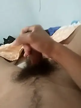 Snapshot of Ricardao13 chatting on November 2025 02:17:02 PM Ricardao13 online show from November 2025 02:17:02 PM