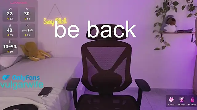 vulgar wife online show from December 2025 05:14:02 PM