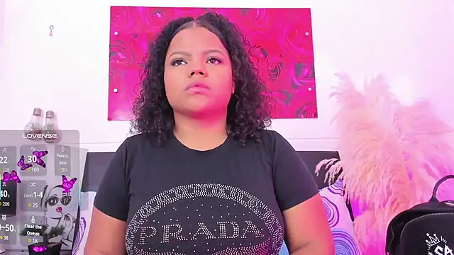 Adams Cloe online show from December 2025 10:49:02 AM