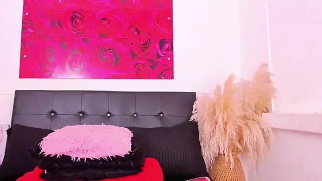 Adams Cloe online show from April 2026 10:33:02 AM