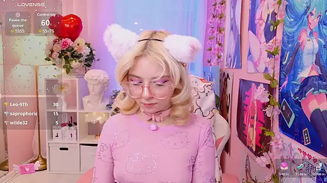 Snapshot of Coconut_Mia chatting on February 2025 10:25:01 PM Coconut Mia online show from February 2025 10:25:01 PM