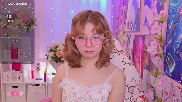 Coconut Mia online show from March 2026 09:00:02 PM