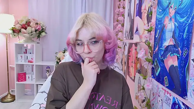 Snapshot of Coconut_Mia chatting on October 2025 03:12:01 PM Coconut Mia online show from October 2025 03:12:01 PM