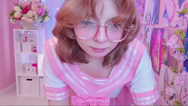 Coconut Mia online show from January 2026 04:14:01 PM