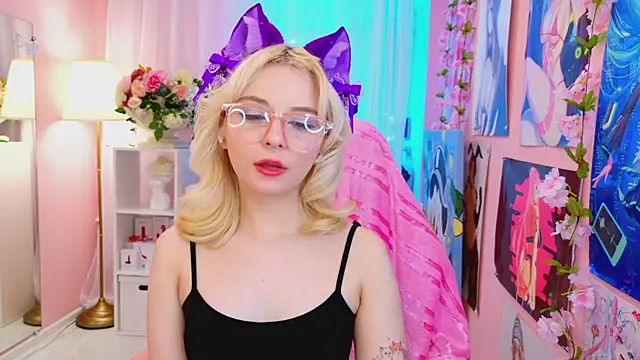 Snapshot of Coconut_Mia chatting on February 2025 11:21:02 PM Coconut Mia online show from February 2025 11:21:02 PM