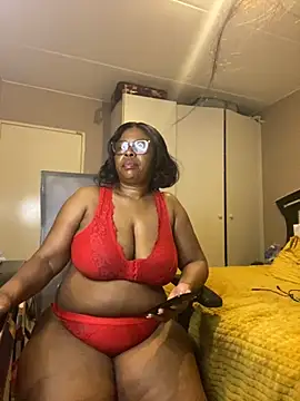 Snapshot of Nomthie chatting on October 2025 01:49:01 AM Nomthie online show from October 2025 01:49:01 AM