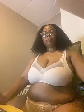 Nomthie online show from September 2025 07:38:01 PM