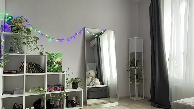 Victoria1Love online show from December 2025 08:29:02 AM