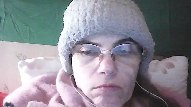 Musical  fantasy online show from April 2026 07:37:02 PM