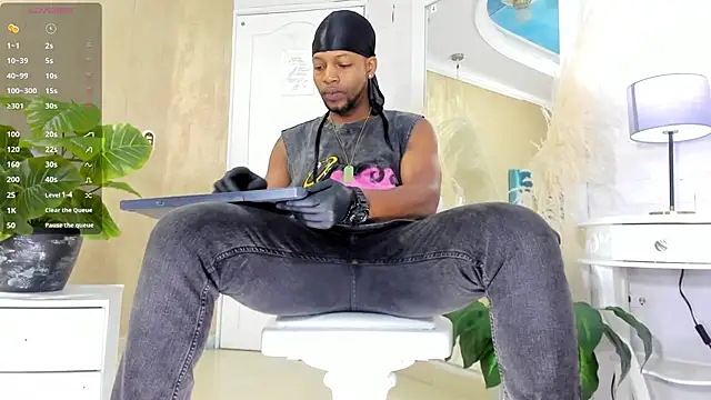 RicoBrown777  online show from May 2026 04:05:01 AM
