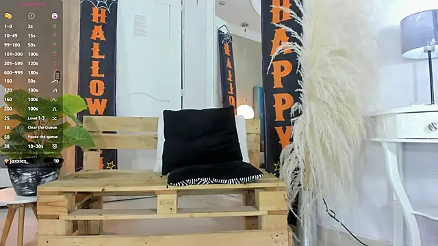 Snapshot of RicoBrown777_ chatting on October 2025 03:51:01 AM RicoBrown777 online show from October 2025 03:51:01 AM