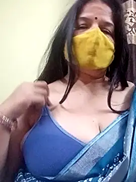 Snapshot of IndianAngle chatting on June 2026 12:00:02 PM IndianAngle online show from June 2026 12:00:02 PM