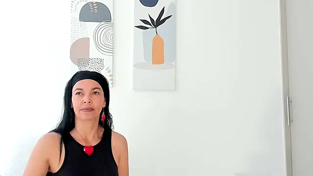 Evawalker  online show from October 2025 04:42:02 PM