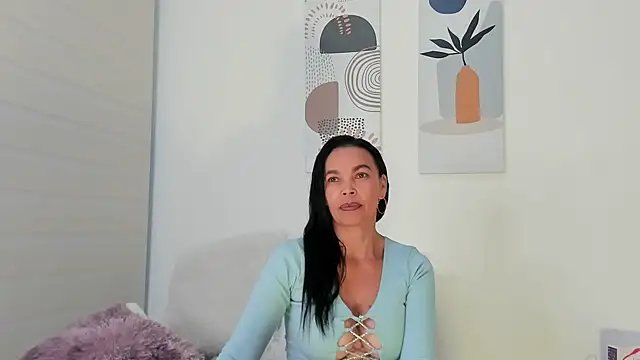 Evawalker  online show from October 2025 10:54:02 PM