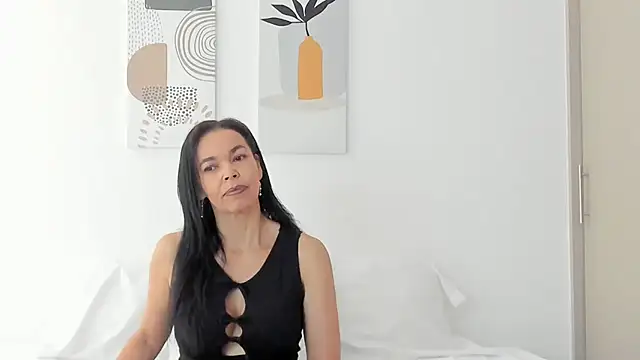 Evawalker  online show from September 2025 03:17:01 PM