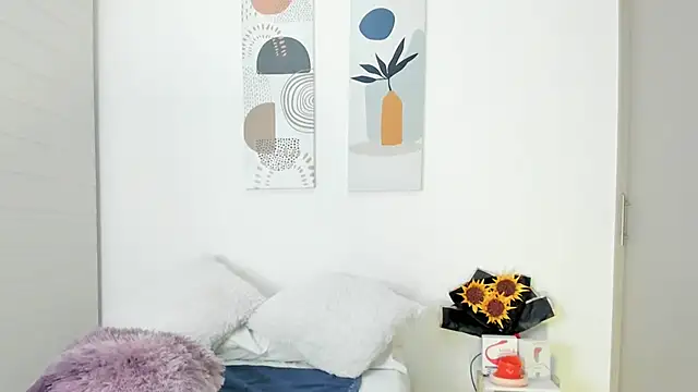 Evawalker  online show from October 2025 03:18:02 AM