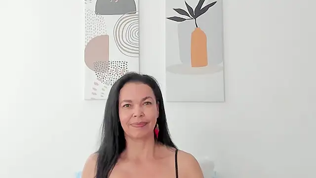 Evawalker  online show from May 2026 02:10:01 PM