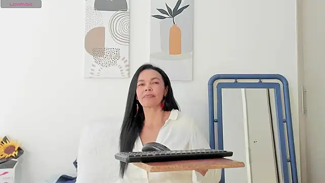 Evawalker  online show from March 2026 03:09:01 PM