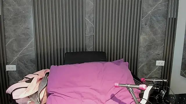 SaraiEvans online show from February 2026 03:26:01 AM