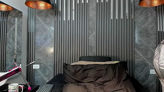 SaraiEvans online show from November 2025 03:38:01 AM