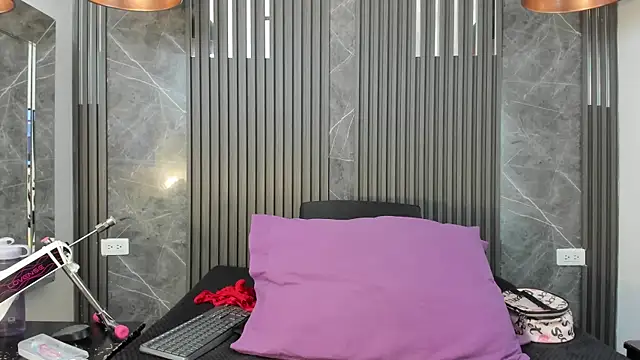 SaraiEvans online show from January 2026 03:35:02 AM