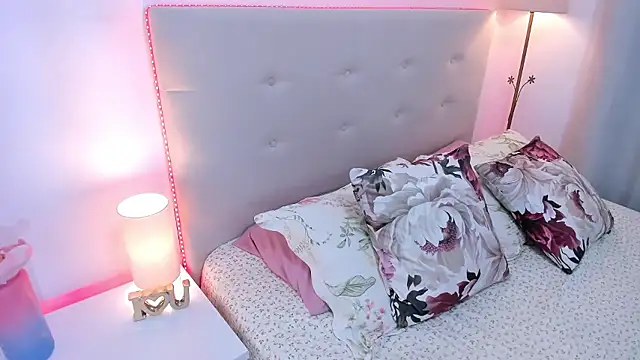 Snapshot of MissMaria chatting on January 2026 03:46:01 AM MissMaria online show from January 2026 03:46:01 AM