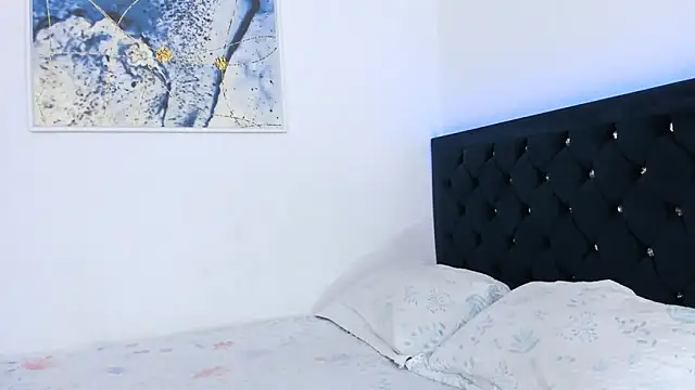 Snapshot of MissMaria chatting on December 2024 03:42:01 AM MissMaria online show from December 2024 03:42:01 AM