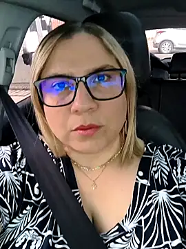 Snapshot of MissMaria chatting on February 2026 06:39:02 PM MissMaria online show from February 2026 06:39:02 PM