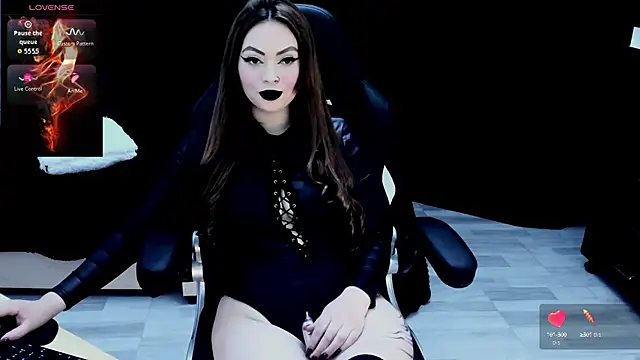 nasty katty  online show from September 2025 10:06:01 PM