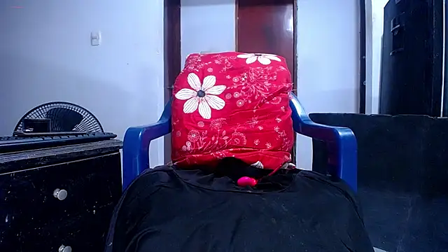 xxxBarbie-BIG-CockXX online show from March 2026 03:45:01 PM