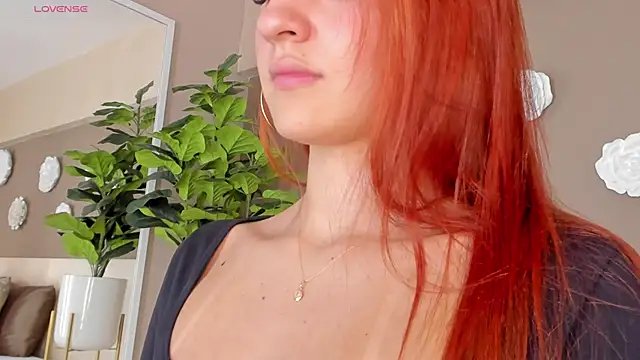 AylinMillerxs online show from March 2025 08:08:02 PM