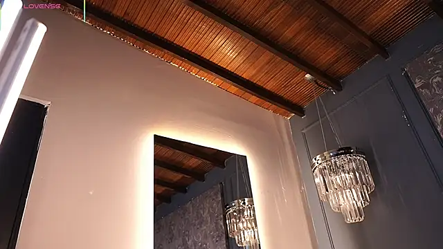 AylinMillerxs online show from April 2026 06:14:02 PM