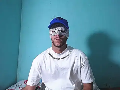 dirty boy horny online show from December 2025 06:12:02 AM