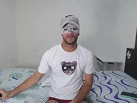 dirty boy horny online show from December 2025 02:45:02 AM